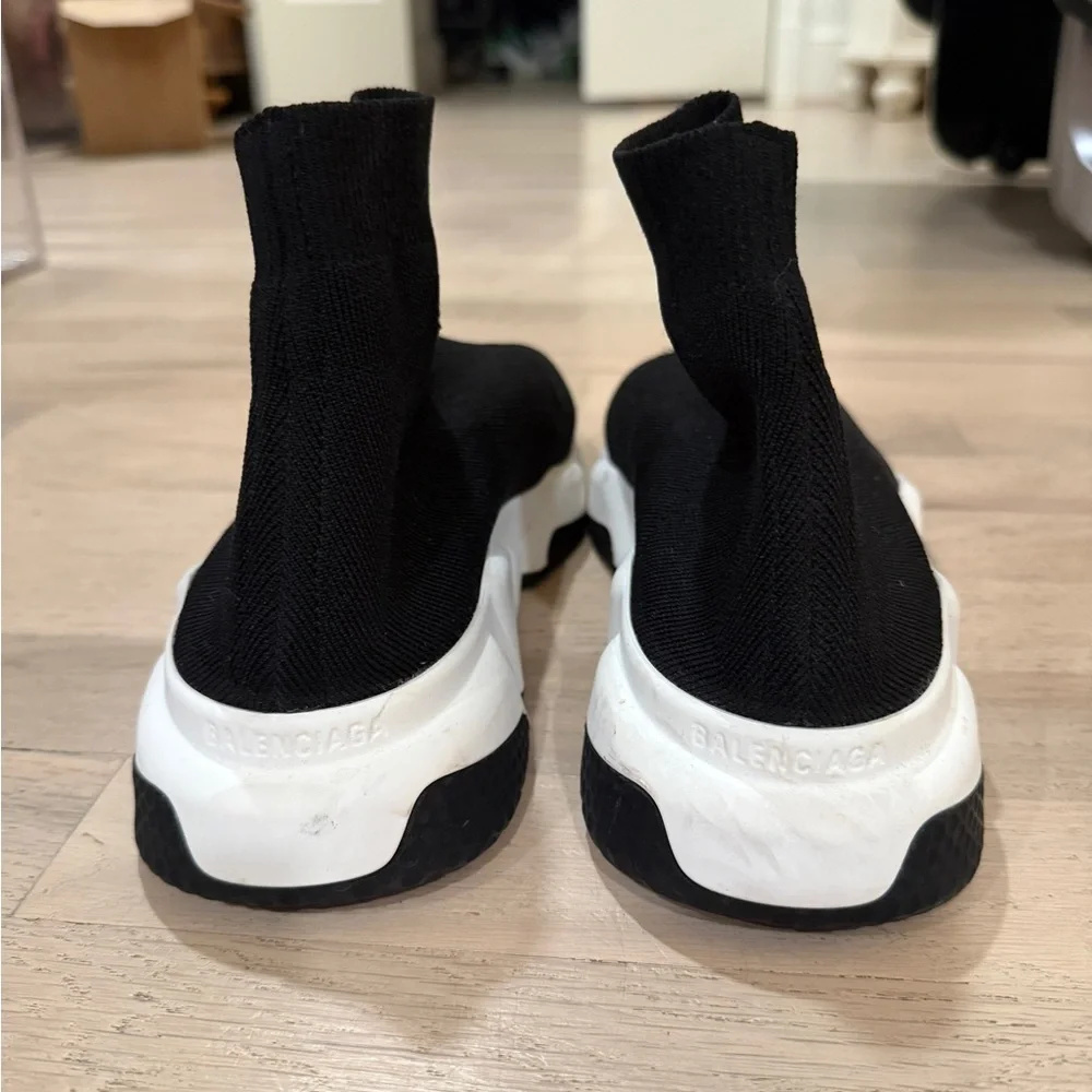 Balenciaga Women’s Speed 2.0 Knit Sock Trainer Sneakers EU 40 / US 10 - Picture 2 of 6